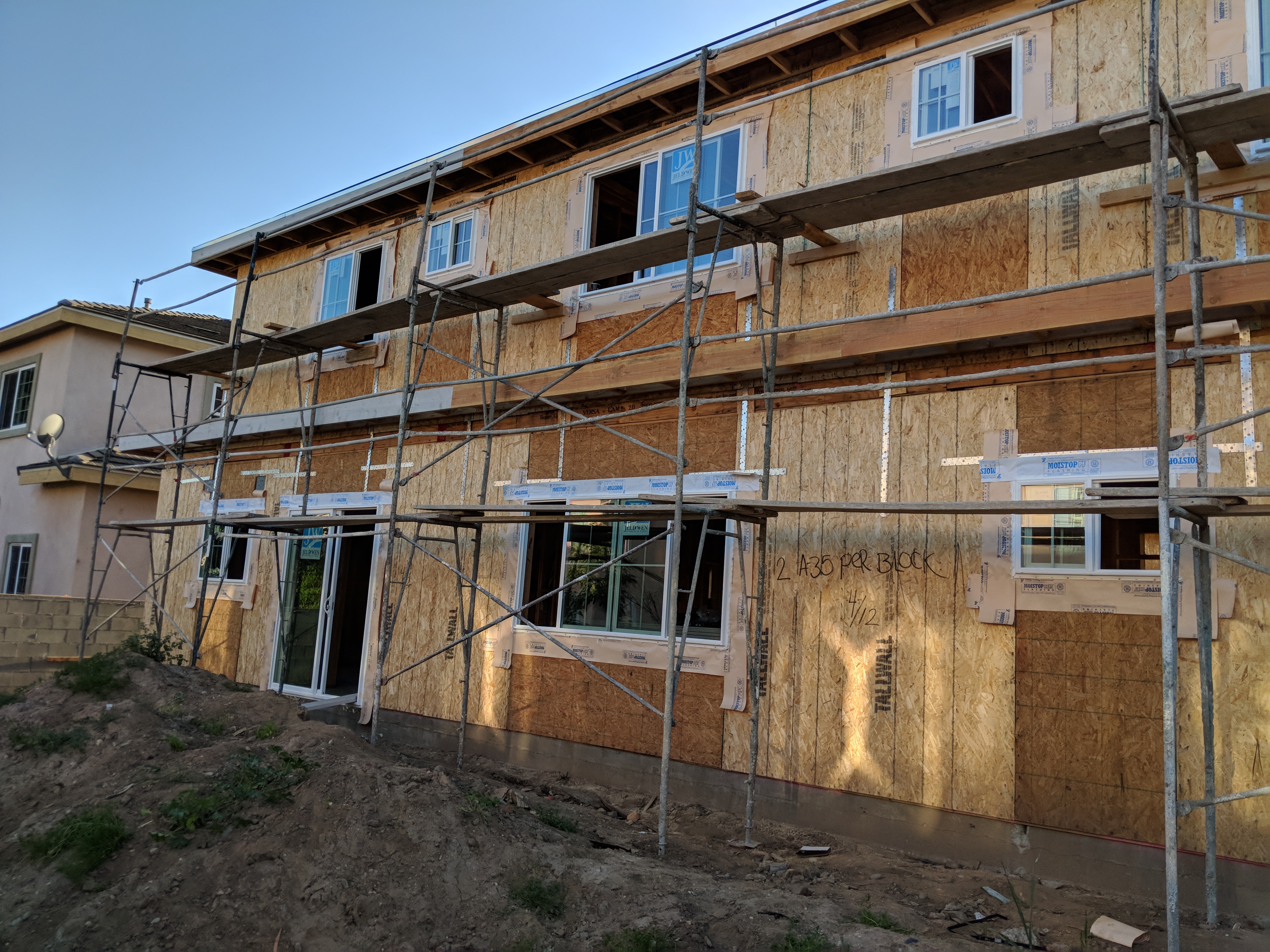 Maker:0x4c,Date:2017-9-21,Ver:4,Lens:Kan03,Act:Lar01,E-Y